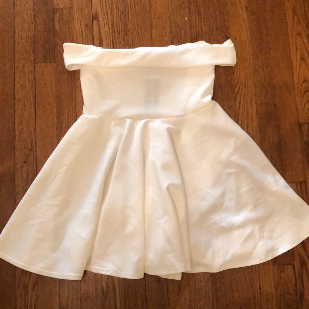 NWT White OTS skater dress